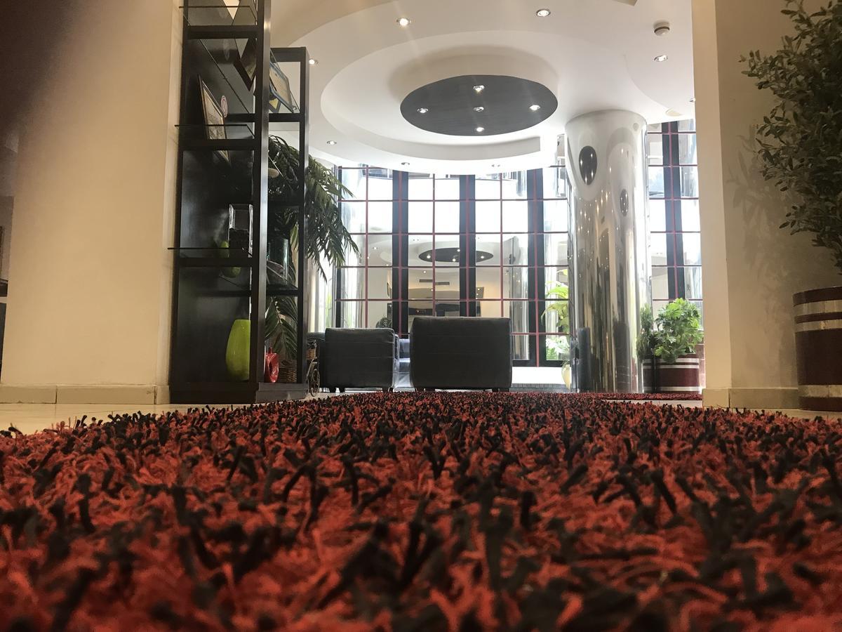 Plasma Hotel Tripoli Exteriör bild